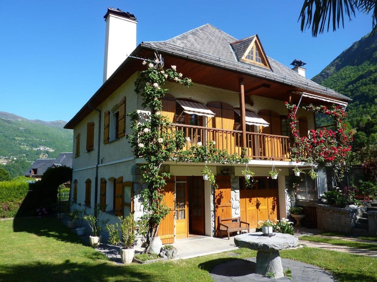 Appartement Rez De Jardin Luz-Saint-Sauveur Bagian luar foto